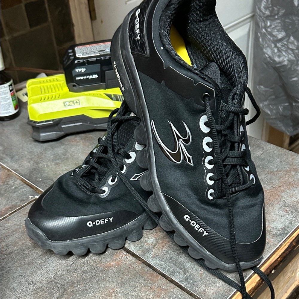 Men’s shoes